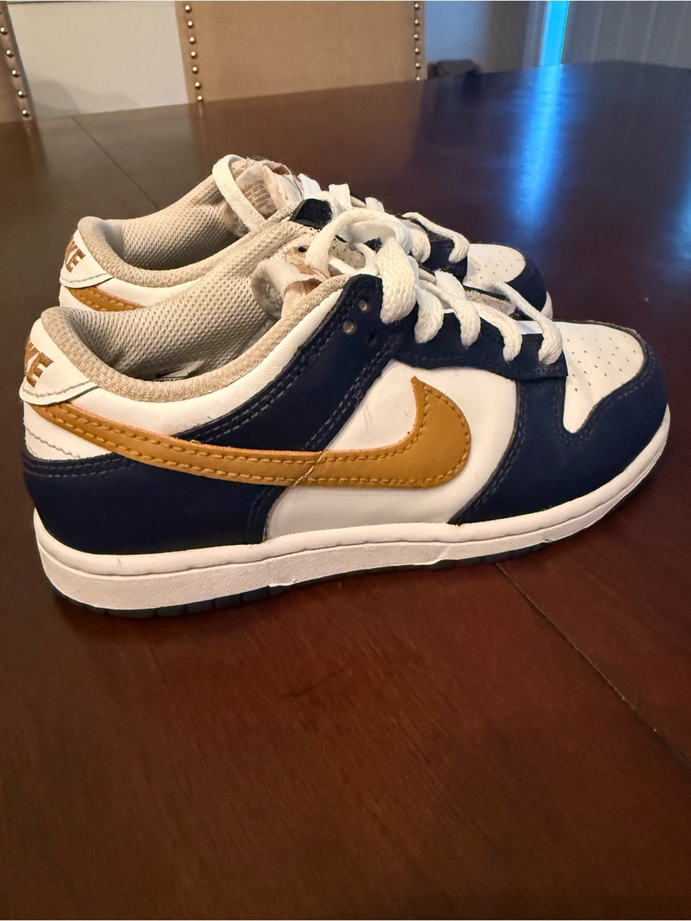 Nike Kids Dunk Low Sneakers in White, Navy & Gold - Picture 2 of 7